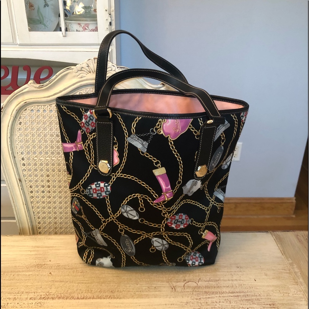 Gucci Satin Chain Bag